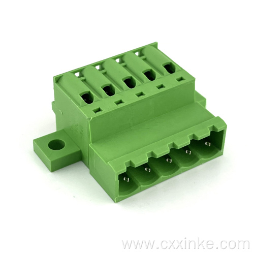 Spring-loaded terminal blocks that can be used for panel mounting